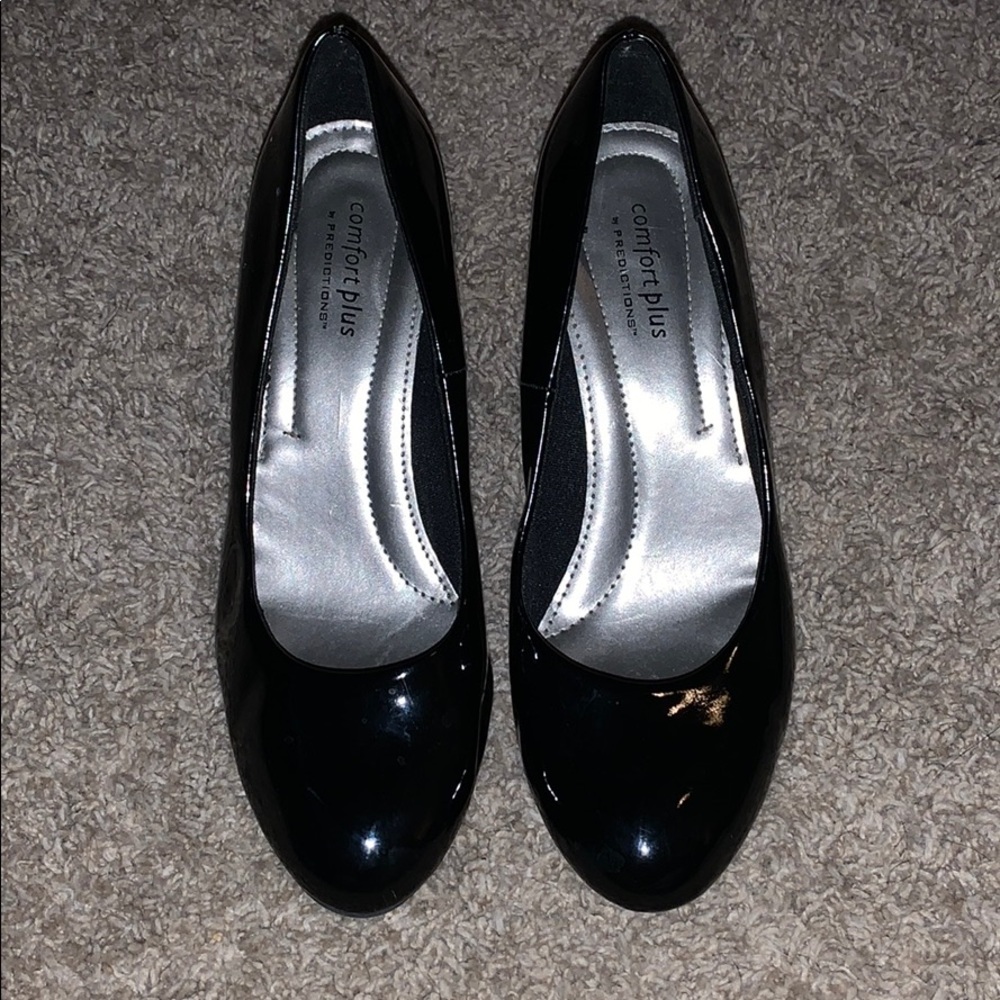 Women’s dress shoe